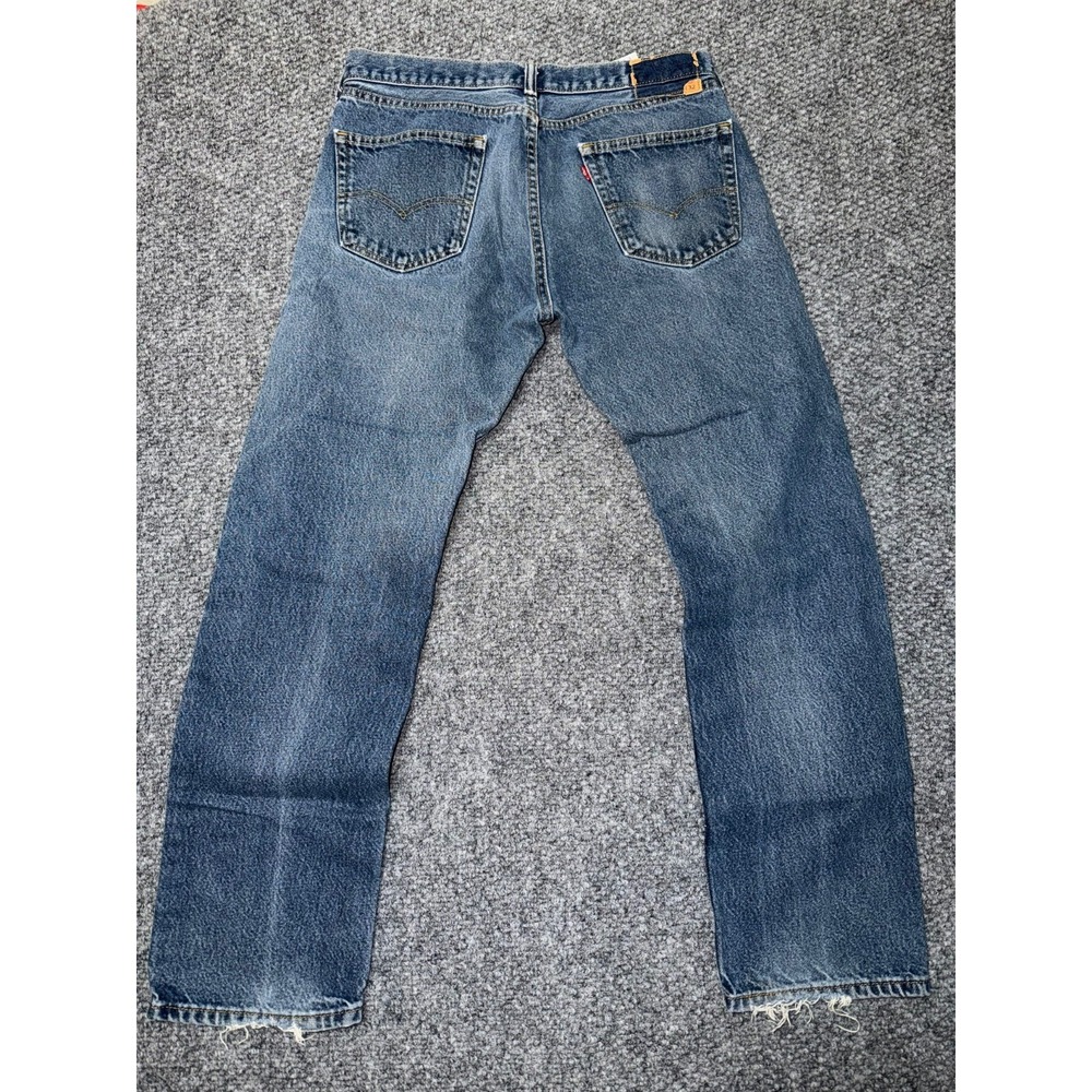 Levi's 505 Regular Fit Straight Leg Jeans Medium Wash 33x32 Y2K - Picture 2 of 9